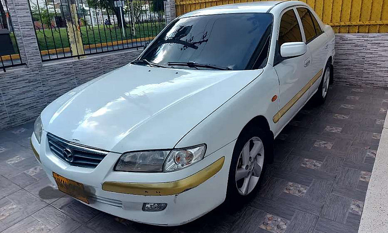 Vendo Mazda Milenio ...