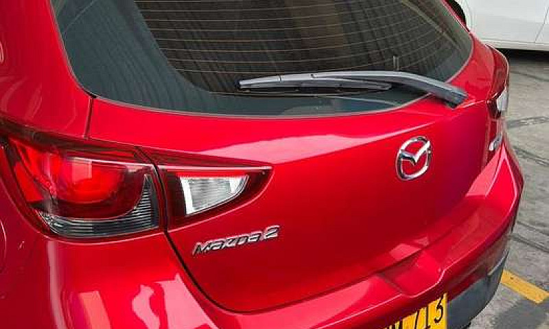 Mazda 2 Excelente Es...