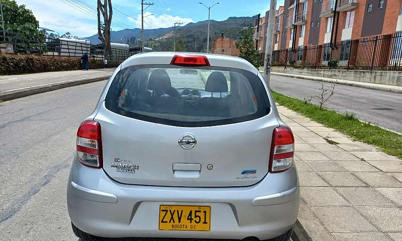 Nissan March 2015. N...