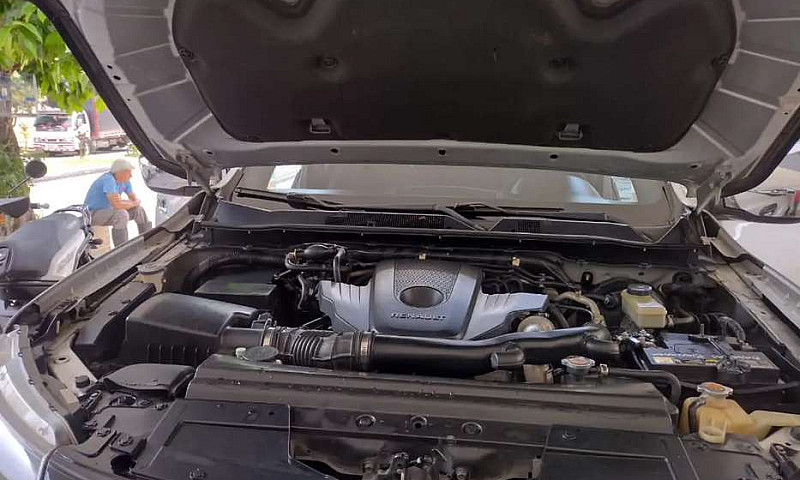 Vendo Camioneta Rena...