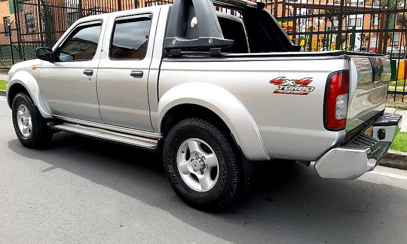 Nissan Frontier 3.0 ...