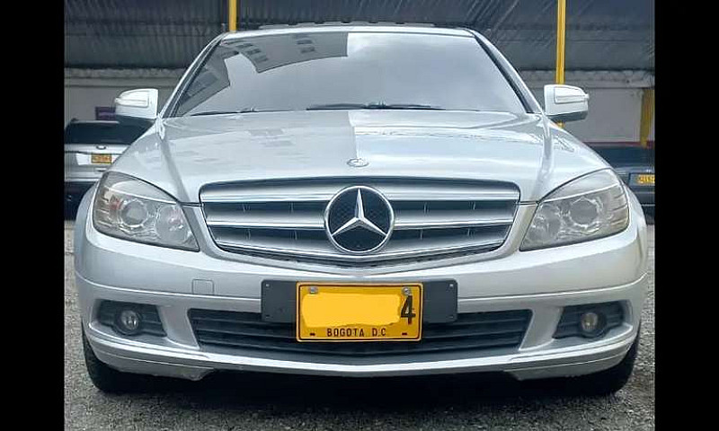 Mercedes Benz Kompre...