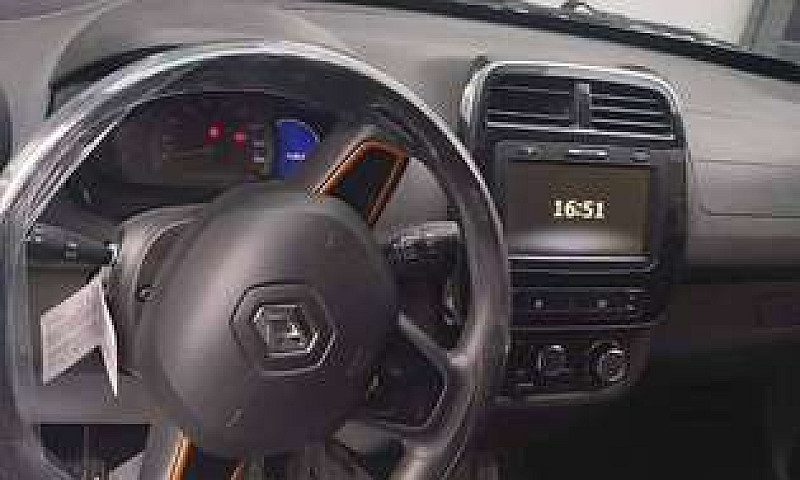 Vendo Kwid Outsider ...