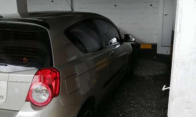 Vendo Hermoso Aveo E...