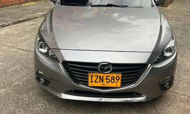 Mazda 3 Touring 2017...