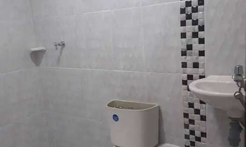Se Vende Casa...