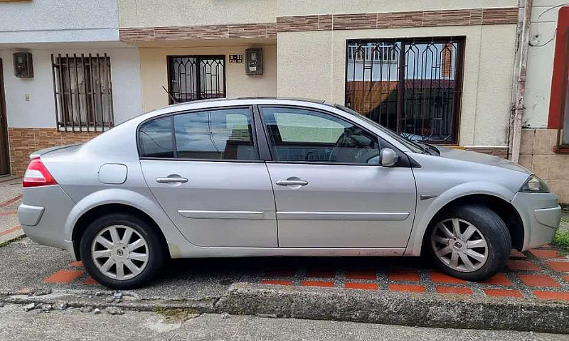 Vendo Carro Renault ...