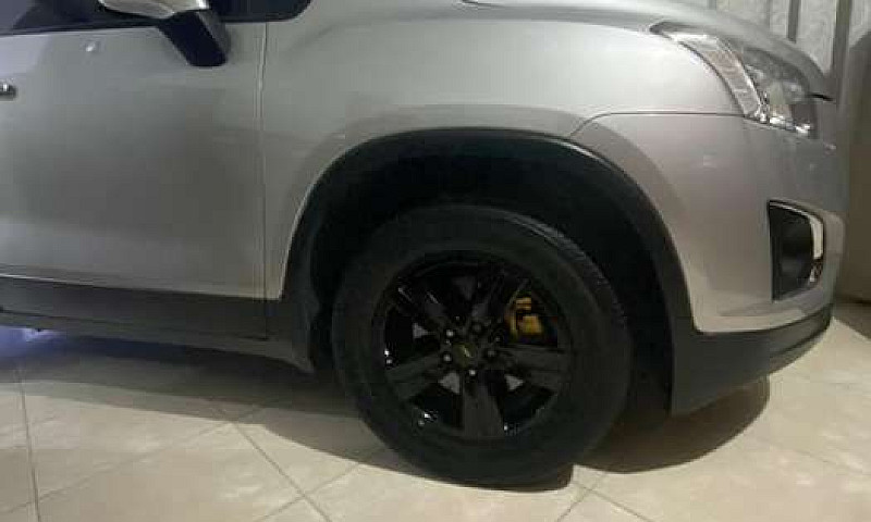 Chevrolet Tracker...