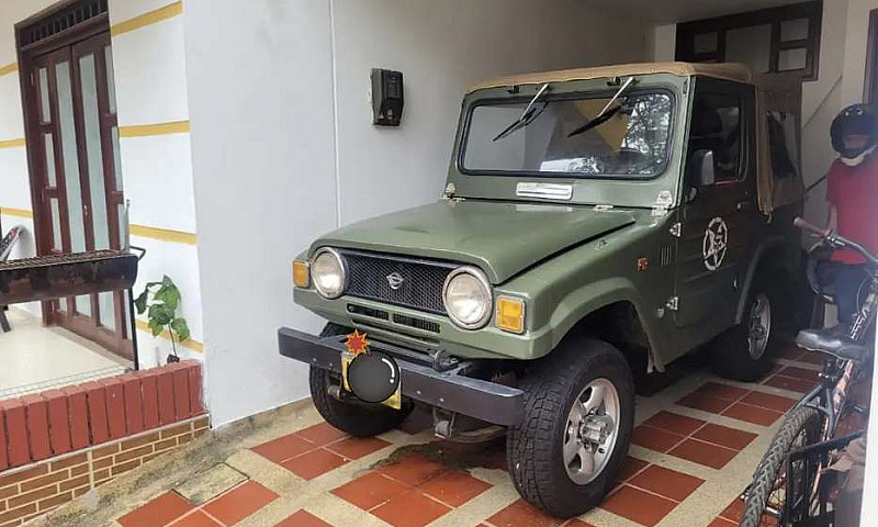 Daihatsu - Taft Lf20...