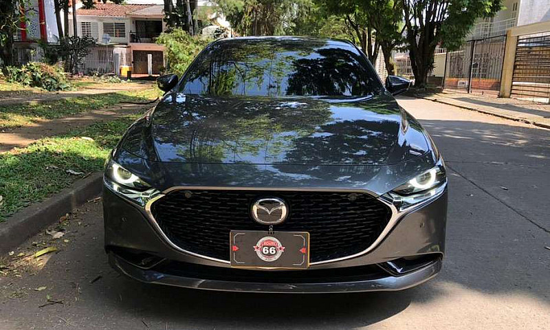 Mazda 3 Grand Tourin...