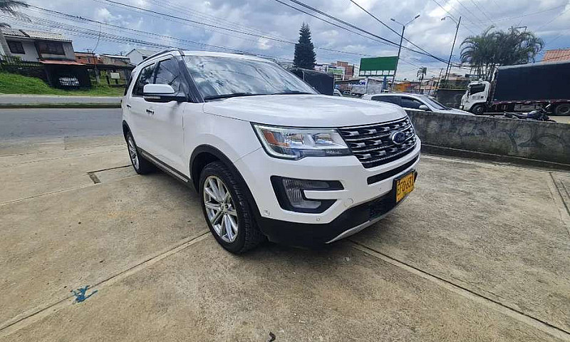 Ford Explorer Limite...