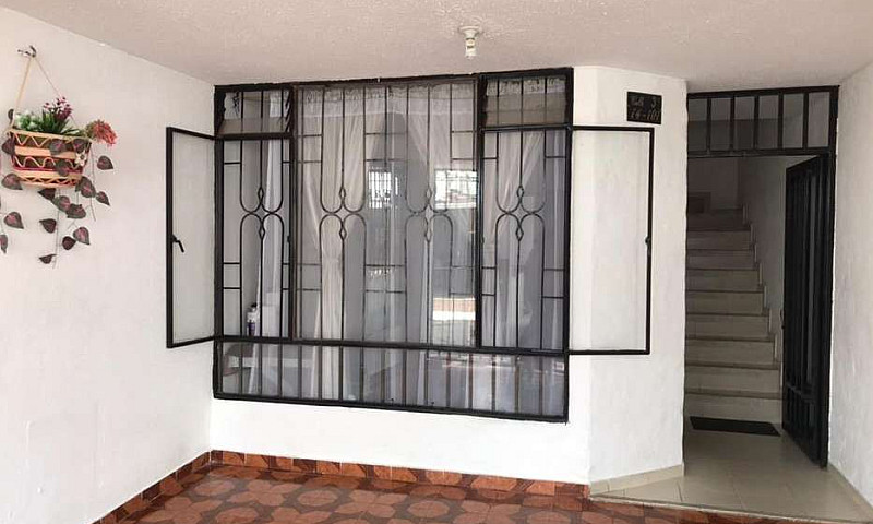Venta De Casa Hacari...