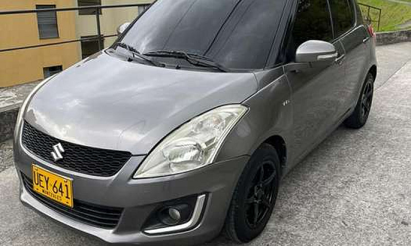 Vendo Suzuki Swift M...