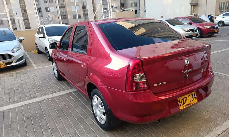 Vendo Renault Logan ...