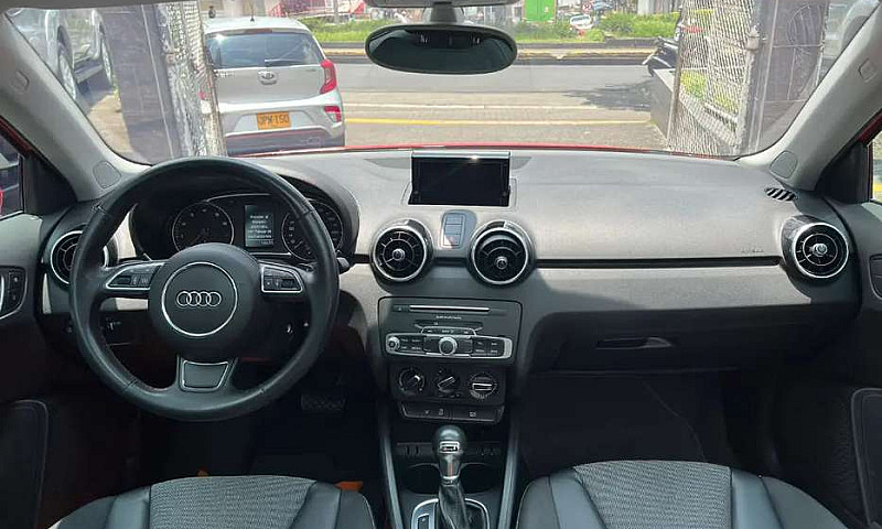 Audi A1 2018 Tfsi Am...