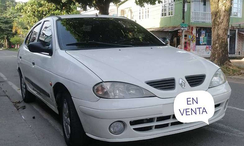 Vendo Megane 1 Model...