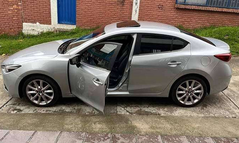 Mazda 3 Grand Tourin...