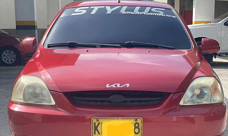 Kia Stylus 2011...