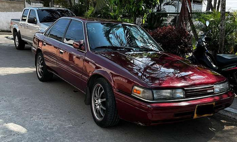 Vendo Mazda 626 L Mo...