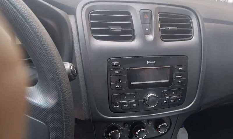 Vendo Renault Sander...