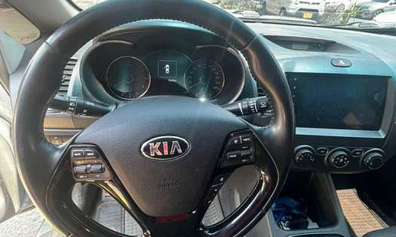 Kia Cerato Pro Sx 20...