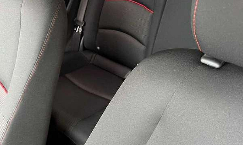 Mazda 2 Carbon Editi...