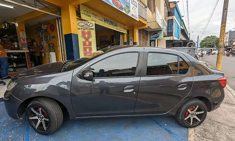 Renault Logan Expres...