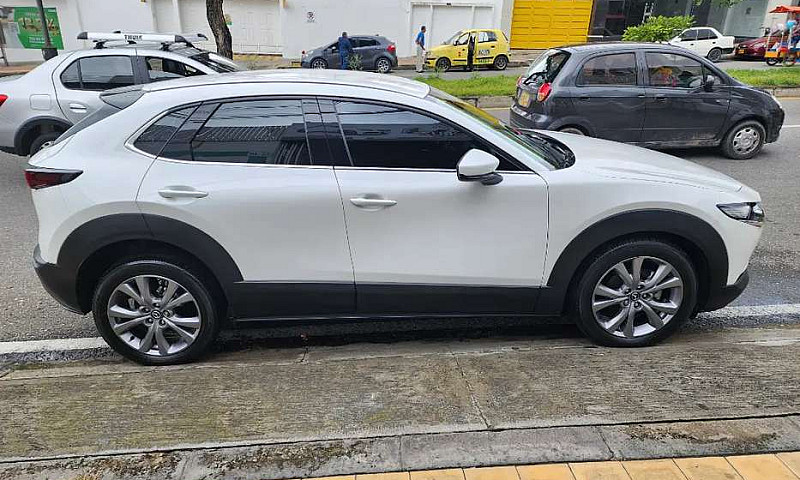 Mazda Sx30...