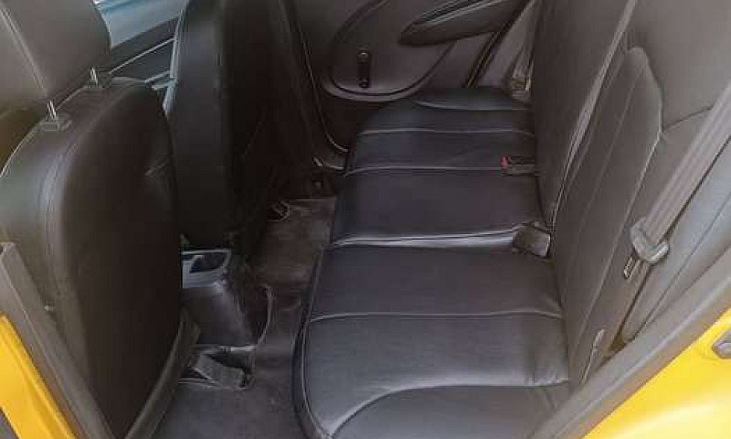 Vendo Taxi 2017 Unic...