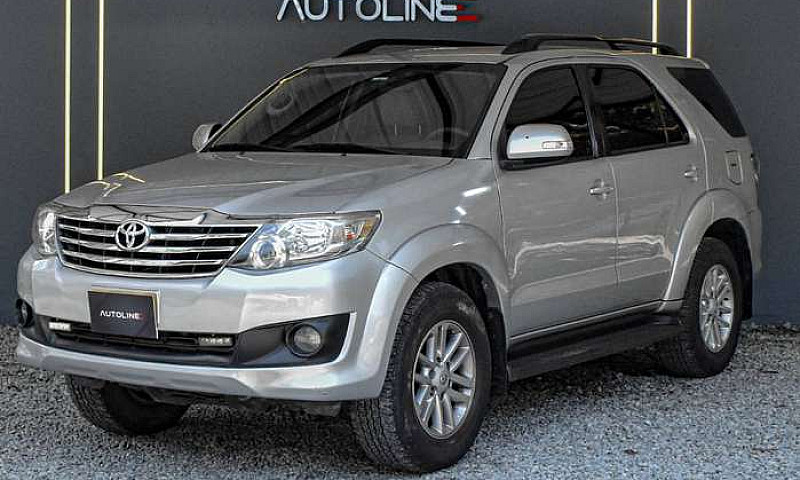 Toyota Fortuner Sr5 ...