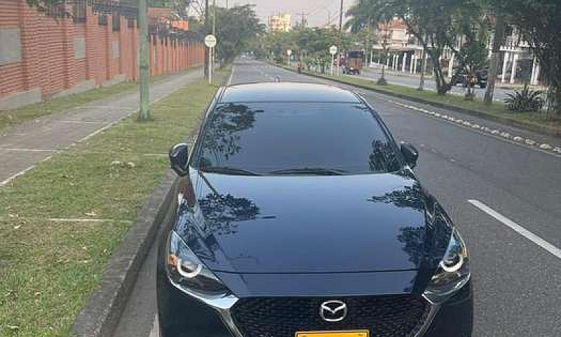 Mazda 2 Grand Tourin...