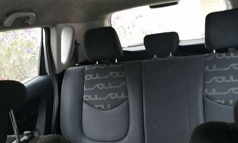 Vendo Kia Soul 2014...