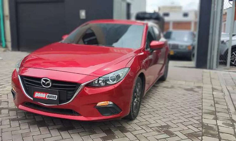 Mazda 3 Hastback Pri...