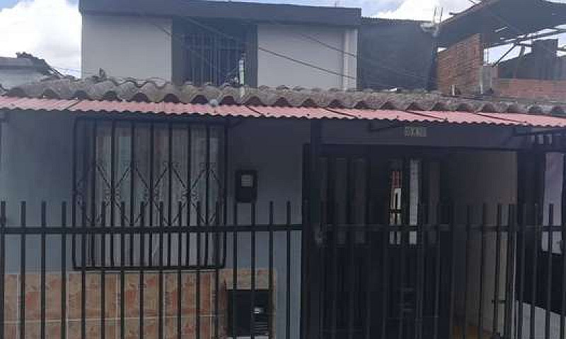 Casa En Venta _ Barr...