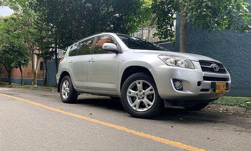 Toyota Rav4 2011 Aut...