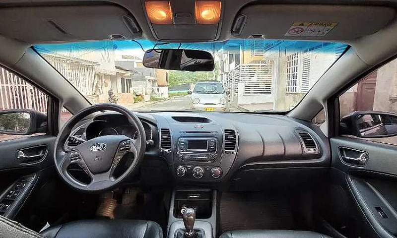 Se Vende Kia Cerato ...