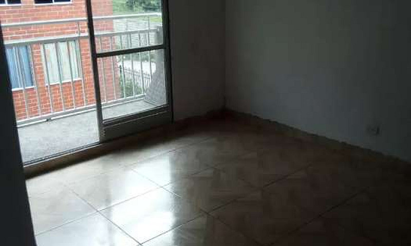 Arriendo Apartamento...