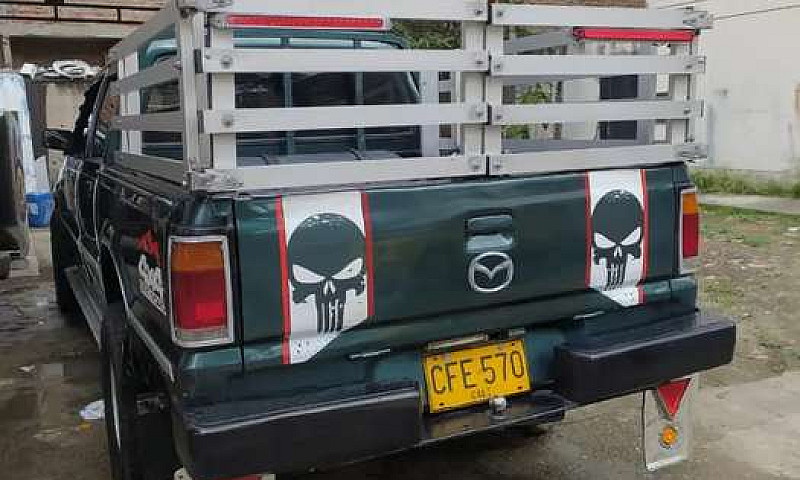 Vendo Hermosa Mazda ...