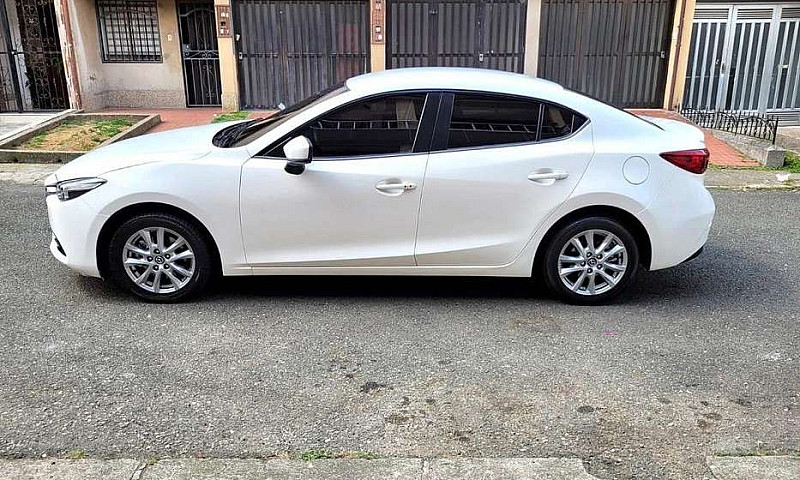 Mazda 3 Sedan 2018 A...