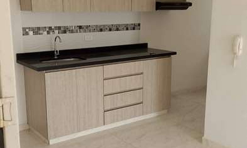 Arriendo Apt Solares...