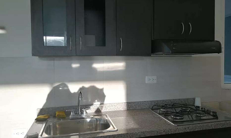 Arrendo Apartamento...