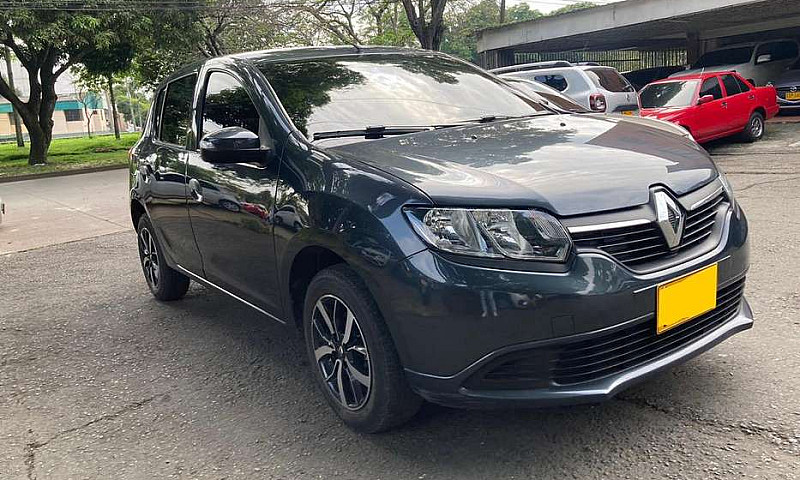 Renault Sandero 2018...