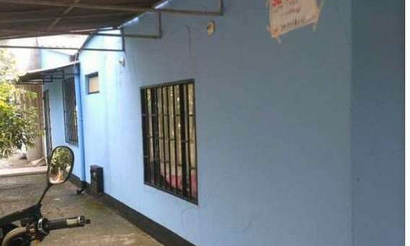 Venta De Casa Esquin...