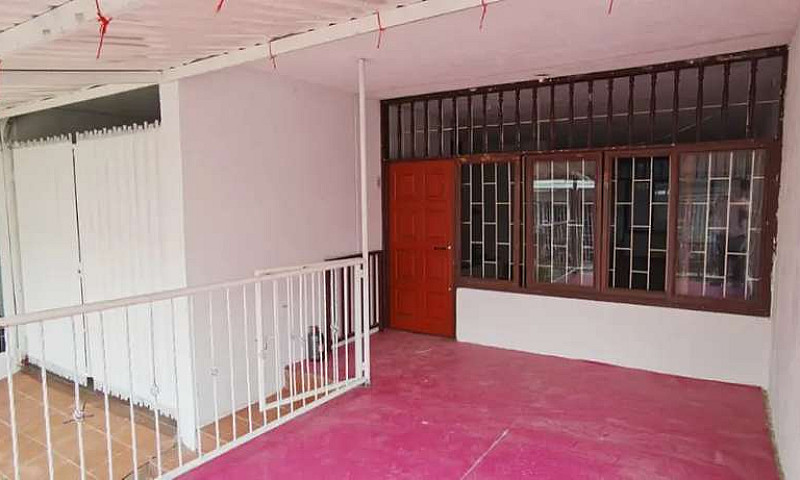Se Vende Casa Barrio...