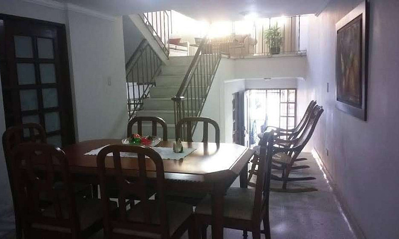 Arriendo Casa Ciudad...