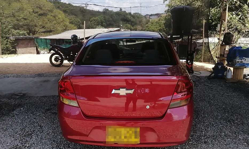 Vendo Chevrolet Sail...