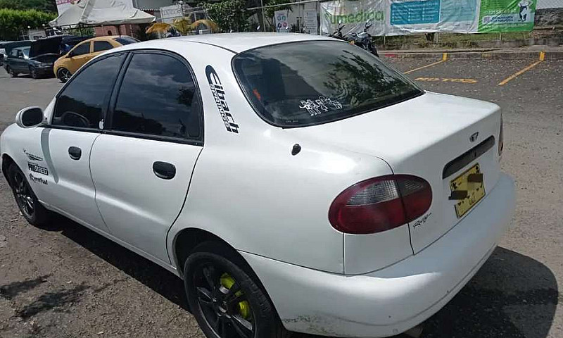 Vendo Hermoso Daewoo...