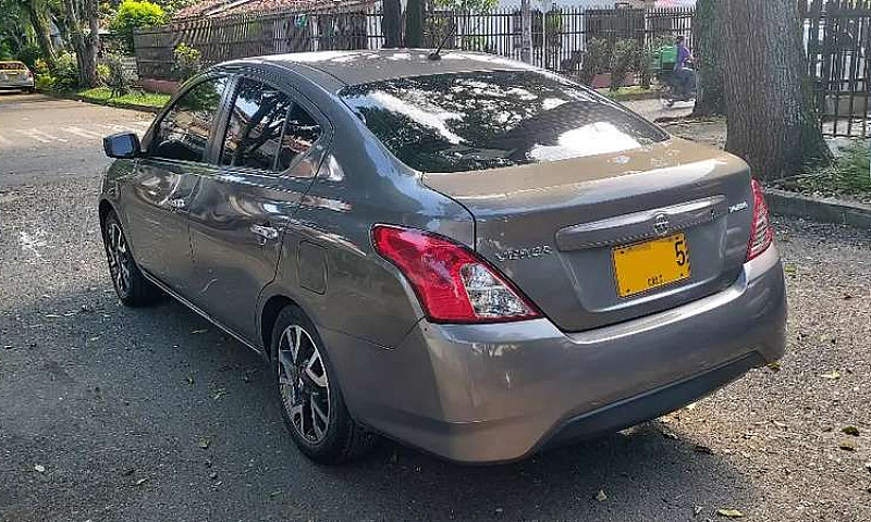 Bonito Versa Automát...