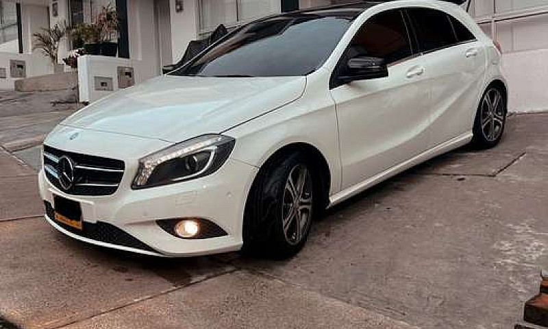 Mercedes Benz A200...