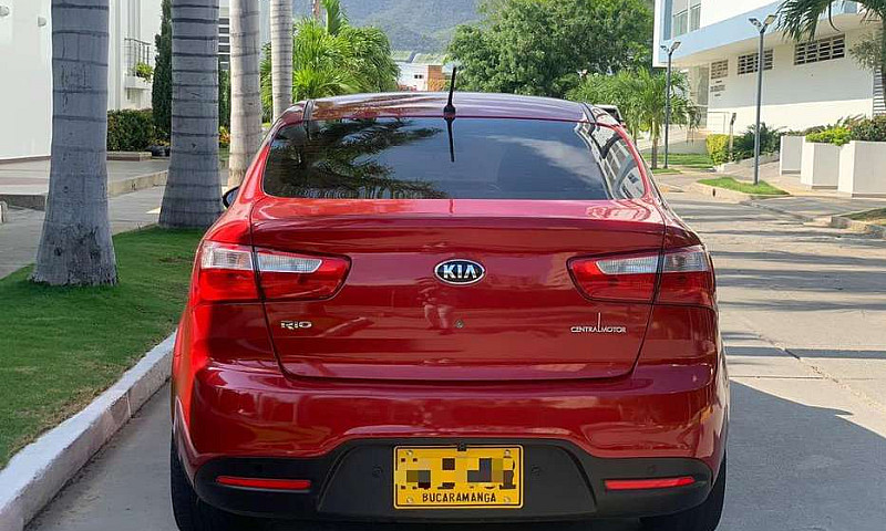 Kia Rio Modelo 2015...